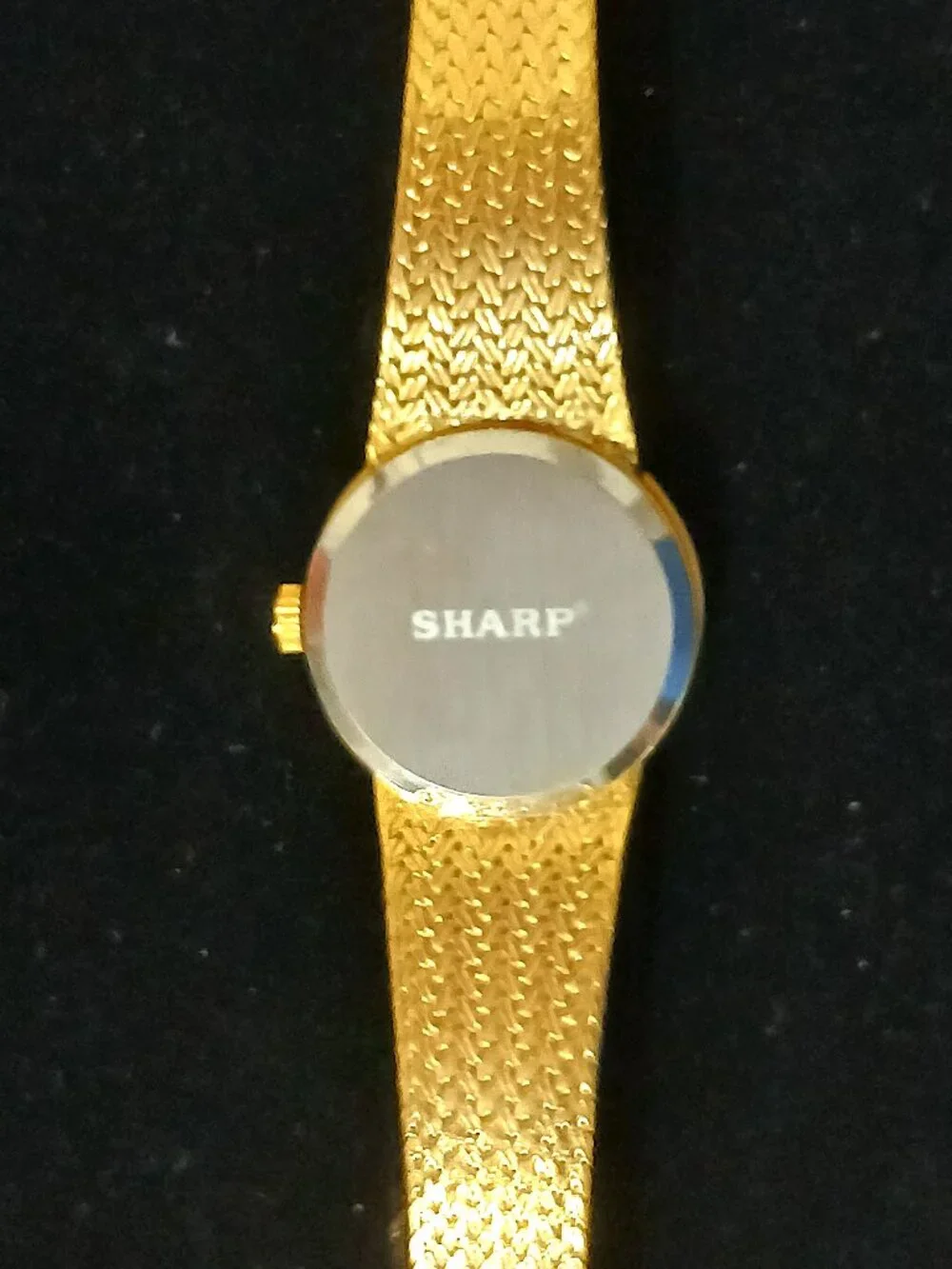 Vintage Sharp Quartz Ladies Gold Tone Mesh Bracelet Watch w/ Box Instructions